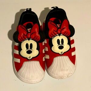 Disney x Adidas Minnie Mouse Superstars Size 9K